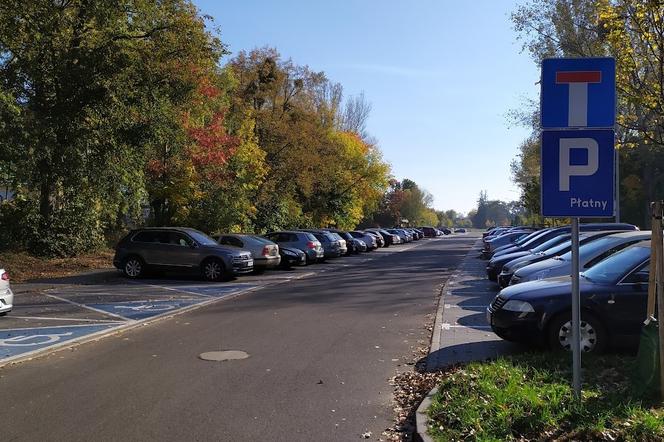 Parkingi w Toruniu jeszcze droższe! Od kiedy wzrosną ceny?