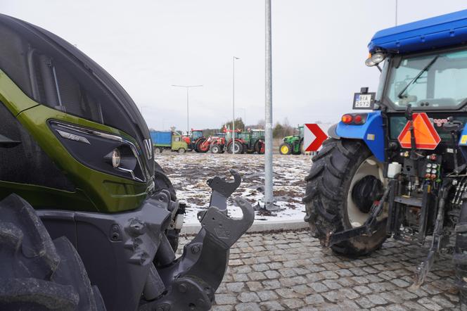 Protest rolników w Podlaskiem. Ciągniki blokują drogi w całym województwie! 