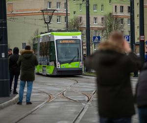 Tramwajowa czwórka ruszyła! Na wydarzeniu tłumy mieszkańców. Zobaczcie zdjęcia!