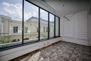 Ulica Moniuszki przechodzi zmiany! Kończy się remont zabytkowej willi [ZDJĘCIA]