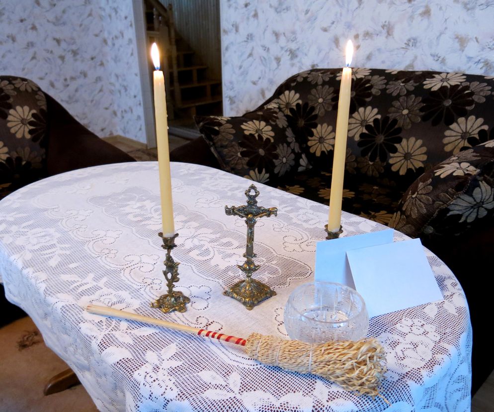 Kolęda 2025/2026 w nowej formie. Wiele parafii w Polsce wprowadza zmiany w tradycyjnych wizytach duszpasterskich