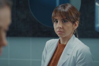 M jak miłość odc. 1867. Aneta (Ilona Janyst), pielęgniarka Laura (Klaudia Kulinicz)