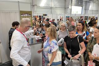 Na Targach Vivelo w Lublinie znany reportażysta opowiedział o książce. Mariusz Szczygieł: Musi być fajny język i fajny styl