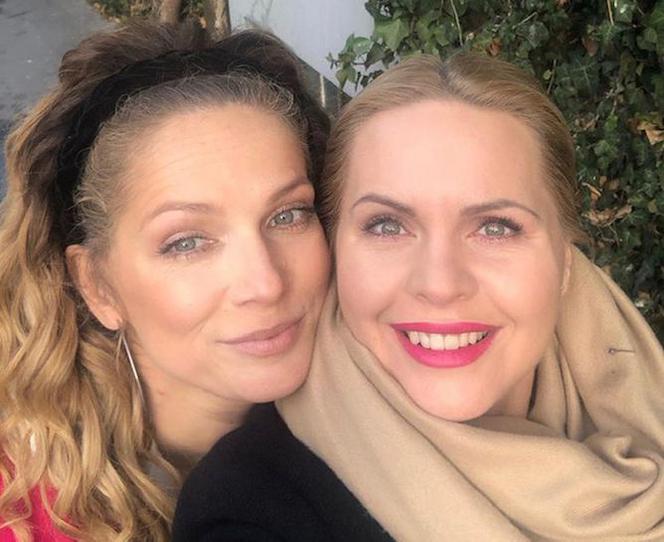 Przyjaciółki, 15 sezon: Anka (Magdalena Stużyńska), Patrycja (Joanna Liszowska)