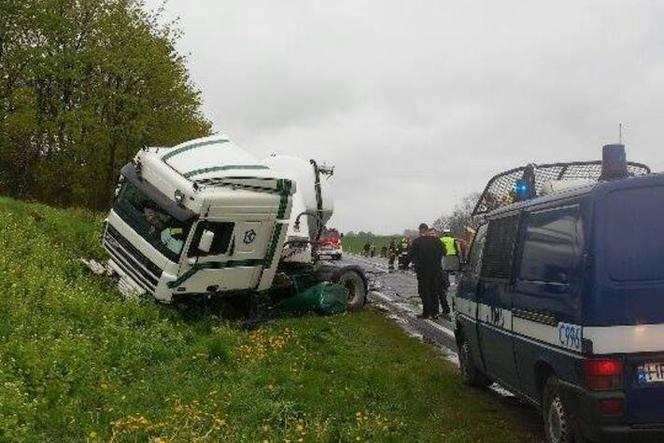 Droga krajowa całkowicie zablokowana! Utrudnienia mogą potrwać kilka godzin