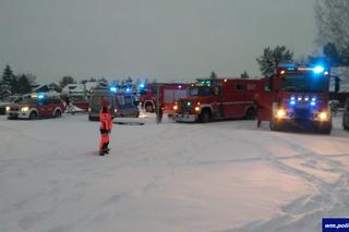 Pierkunowo: Tragedia na jeziorze Kisajno. Pod wędkarzami załamał się lód [FOTO]