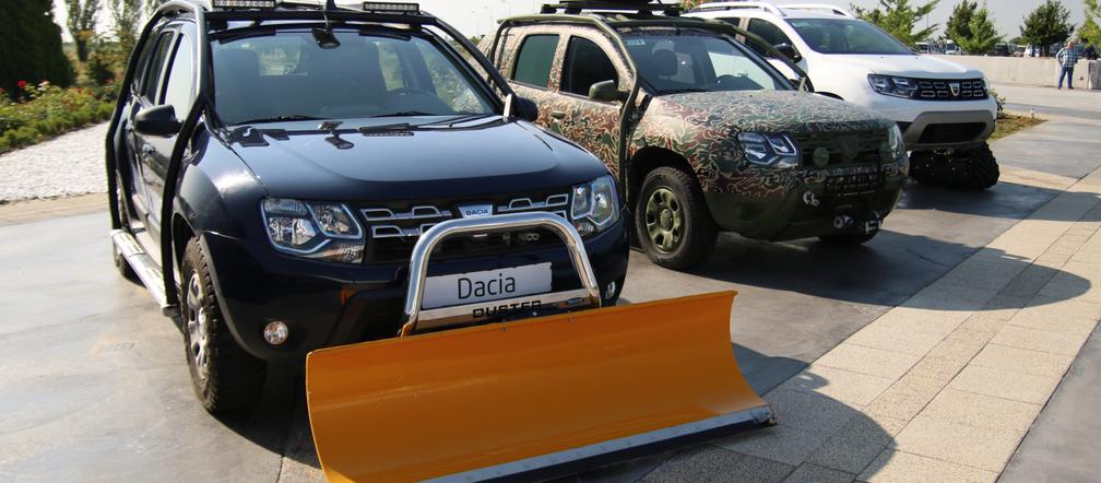 Dacia Duster spychacz
