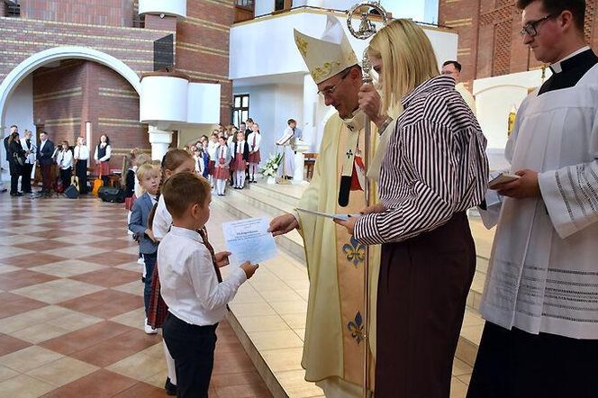 Prymas do uczniów: niech nowy rok szkolny uczy was mądrości i miłości 