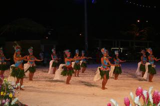 Konkurs tańca w ramach Heiva na Bora Bora 1