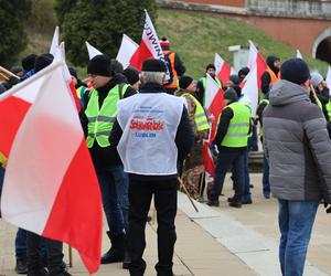 Protest rolników 20 marca w Lublinie. Przeszli ulicami miasta pod LUW