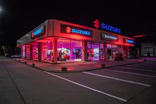 Nowy standard wizualizacji salonów sprzedaży marki Suzuki w Polsce