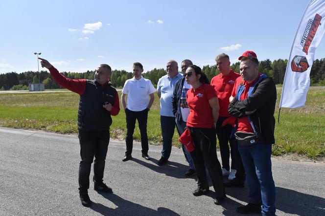 Autobusy w poślizgu! Kto tym razem okazał się najlepszym kierowcą autobusu? 