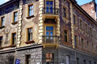 Kamienica ozdobiona sgraffito, ul. Ariańska 18