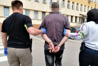 Śmiertelne pobicie mężczyzny w Suwałkach. 36-latek zmarł na ulicy [ZDJĘCIA]