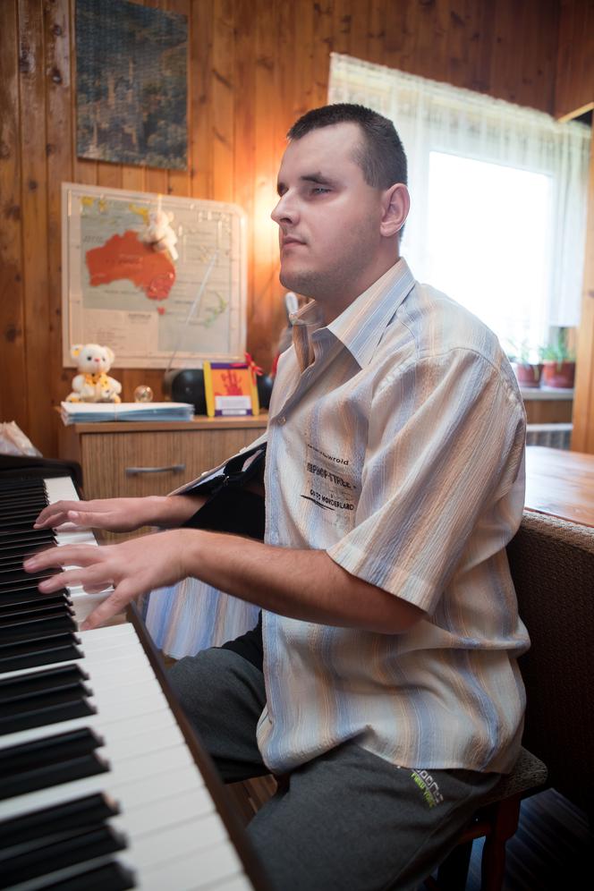 Dzięki lekarzom znowu gra