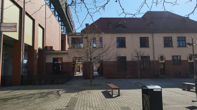 Kiedyś były tu Bydgoskie Zakłady Mięsne, teraz jest popularna galeria handlowa! Mało kto już o tym pamięta