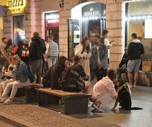 alkohol nocą w Warszawie