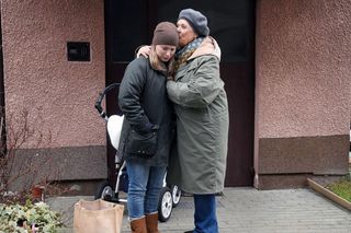 	Barwy szczęścia odc. 3035. Sofia (Valeri Guliaieva), Józefina (Elżbieta Jarosik)