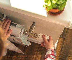 Zakręcił kaloryfer w bloku i myślał, że zapłaci mniej za ogrzewanie. Sąd Najwyższy wydał wyrok