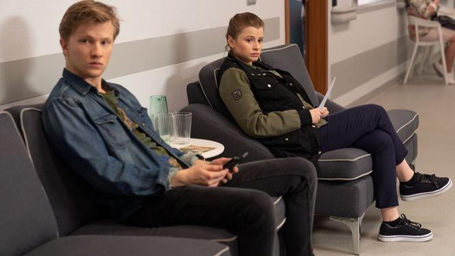 M jak miłość, odc. 1464. Katia (Joanna Jarmołowicz), Łukasz (Jakub Józefowicz)