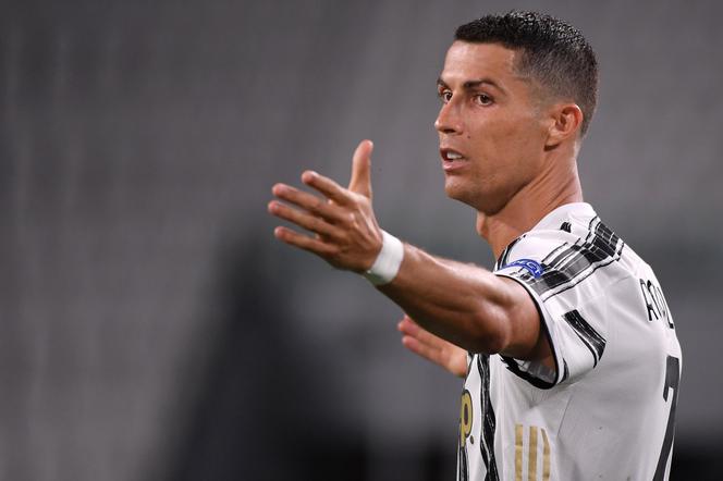 OBRZYDLIWA kontuzja Cristiano Ronaldo. Bakterie zaatakowały jego nogę