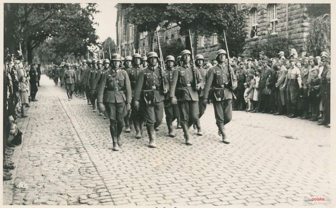 To jeden z najpiękniejszych budynków w Olsztynie. Dawniej pomieszczenia zajmowało m.in. Gestapo