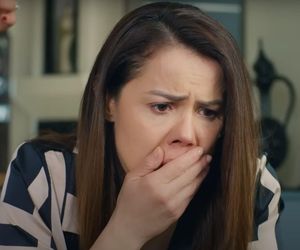 Melis naprowadzi porywacza na trop Zeynep. Dojdzie do tragicznego wypadku i dziewczyna zostanie pojmana.