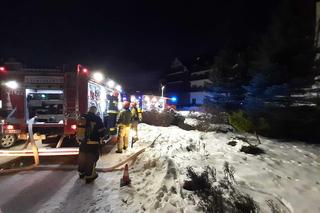 Pożar hotelu w Karpaczu! 400 osób ewakuowanych. Z żywiołem walczy 11 zastępów straż pożarnej [ZDJĘCIA]