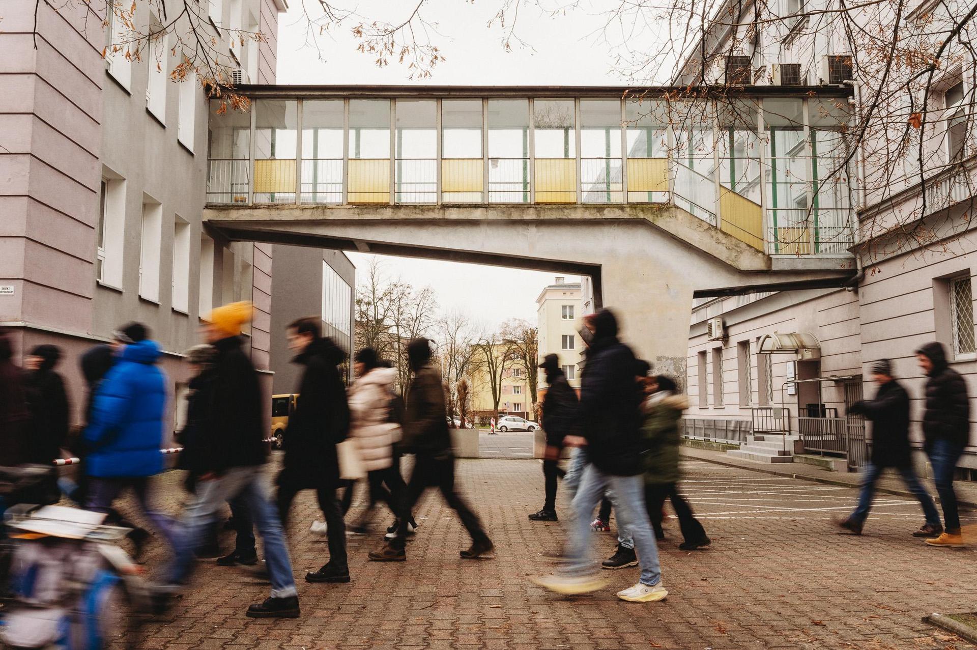 Szlak Konińskiego Modernizmu - zobacz zdjęcia architektury i sztuki Nowego Konina
