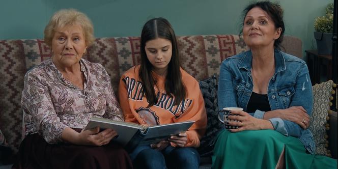 M jak miłość odc. 1689. Basia (Karina Woźniak), Marysia (Małgorzata Pieńkowska), Barbara (Teresa Lipowska)