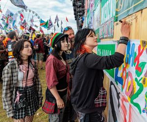 Festiwalowicze na Pol'and Rock Festivalu 2025