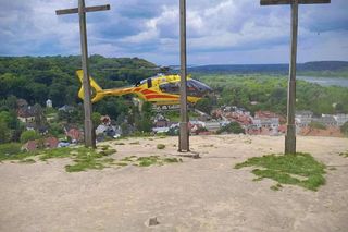 Spektakularna akcja na górze Trzech Krzyży w Kazimierzu Dolnym