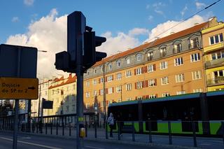 Olsztyn. Skrzyżowanie Piłsudskiego i Kościuszki zamknięte od miesięcy