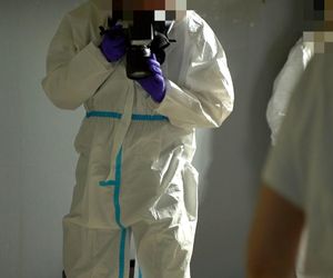 Ciała w pustostanie w Warszawie. Prokuratura: zatrzymano podejrzanego o jedno z zabójstw