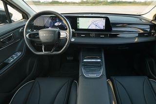 Dziennikarz wyrwał kierownicę z Omody. Jest oświadczenie chińskiego producenta. Zadziała prawidłowo