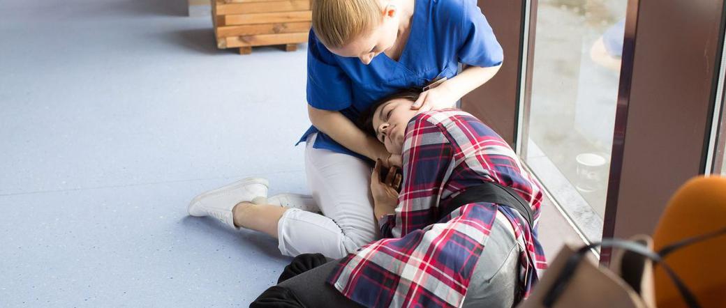 Na dobre i na złe odcinek 696, Blanka (Pola Gonciarz), Wiktoria (Katarzyna Dąbrowska)