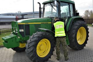 Traktor warty 100 tys. zł z przebitymi numerami. Potężny John Deere miał trafić na Ukrainę 