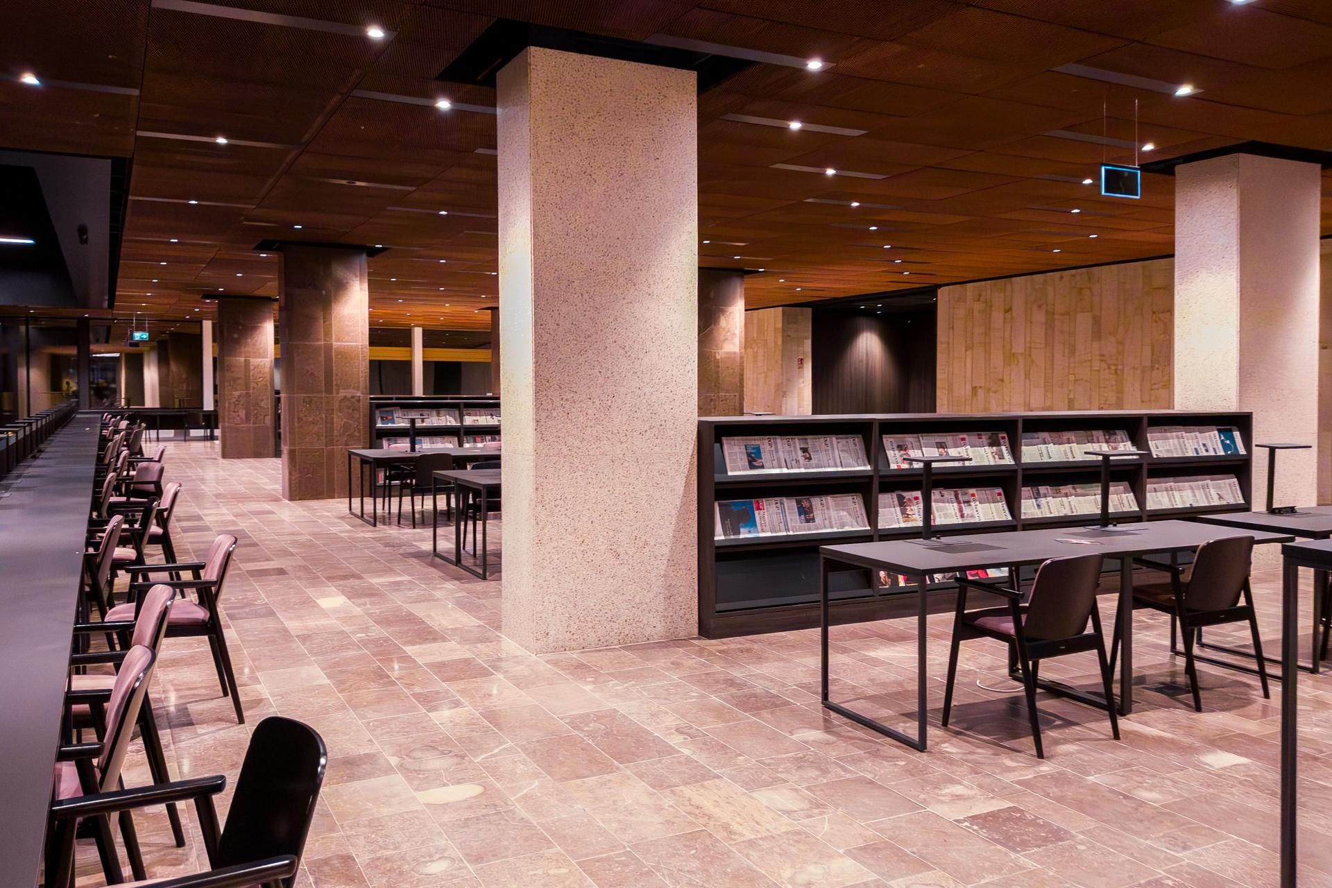 Biblioteka Narodowa w Warszawie. Wnętrza