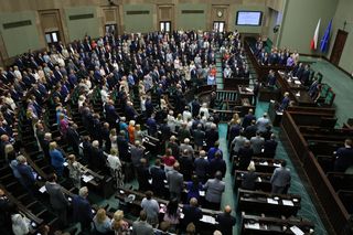 Reforma Trybunału Konstytucyjnego. Sejm przyjął w tej sprawie dwie ustawy