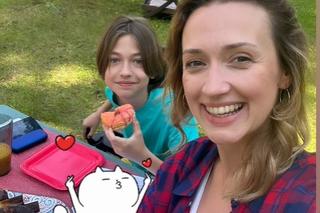 Barwy szczęścia po wakacjach 2023. Emil (Artem Malashchuk), Asia (Anna Gzyra)