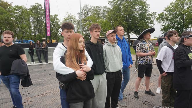 Kortowiada 2025. Koncerty na Plaży Kortowskiej przyciągnęły tłumy. Tak wyglądał drugi dzień imprezy!