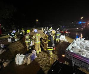 Zagrożenie powodziowe w Polsce. Strażacy interweniowali już 1,3 tys. razy 