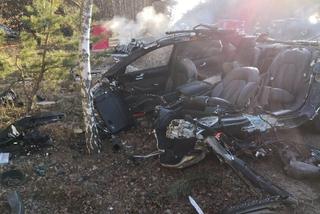 Chciał ukraść auto, społonął pod cysterną