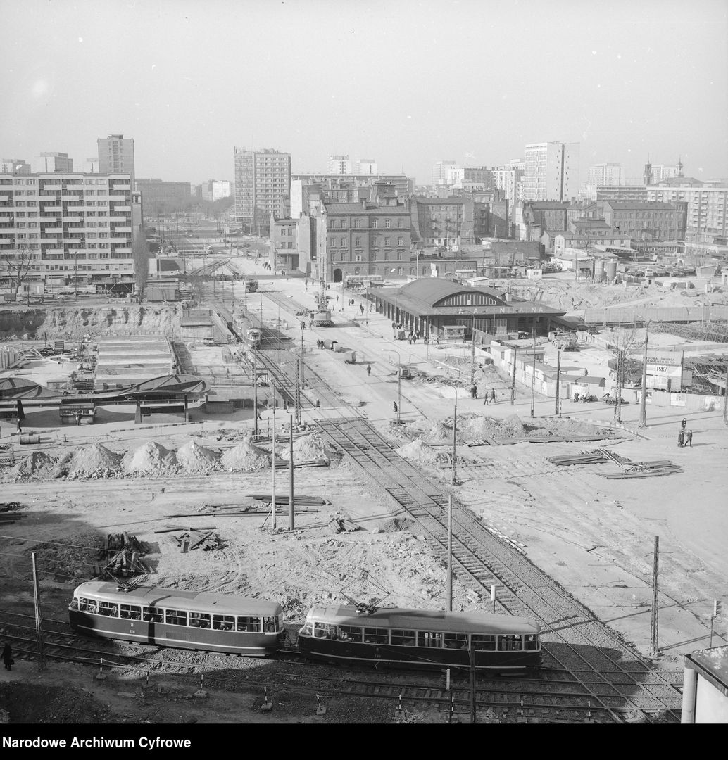 Budowa dworca Warszawa Centralna na początku lat 70.