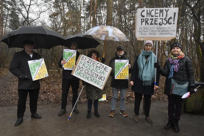 Rocznica bitwy pod Olszynką Grochowską. Mieszkańcy zorganizowali protest. „Nie odcinajcie nas od rezerwatu”