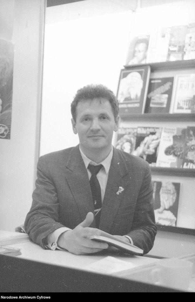 QUIZ PRL. Politycy, aparatczycy i opozycjoniści: Czy pamiętasz te twarze z czasów PRL-u?
