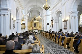 Mariusz Pudzianowski na pogrzebie DJ Hazela, Michała Orzechowskiego