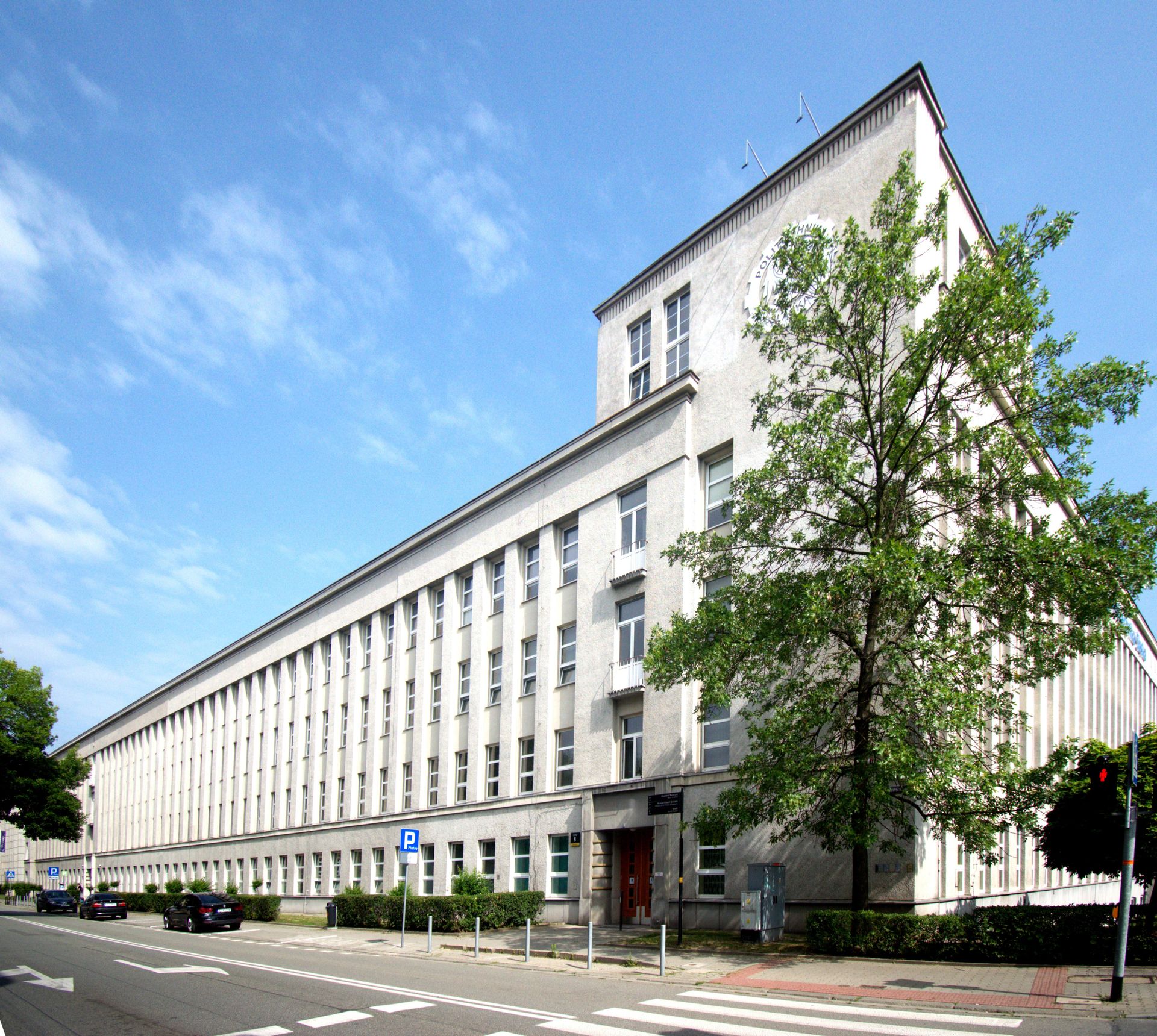 Wydział Teologiczny UŚ i Politechnika Śląska. Archispacery w Katowicach - zobacz zdjęcia obiektów ze spacerów SARP i IDA BŚ