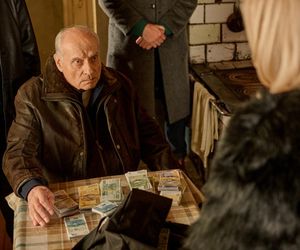 Na Wspólnej odc. 4042. Dana (Beata Zarembianka), Hebel (Tadeusz Huk)