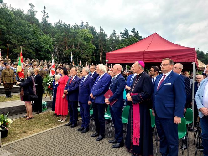 W Mielcu odsłonięto największy w kraju pomnik Żołnierzy Wyklętych Niezłomnych 